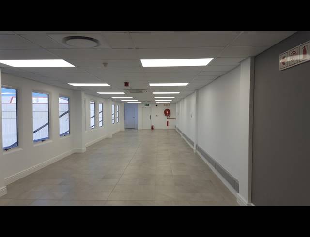 1,483M² WAREHOUSE TO LET IN BRACKENFELL CENTRAL